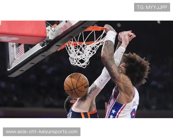 NBA抢断后一条龙暴扣得手