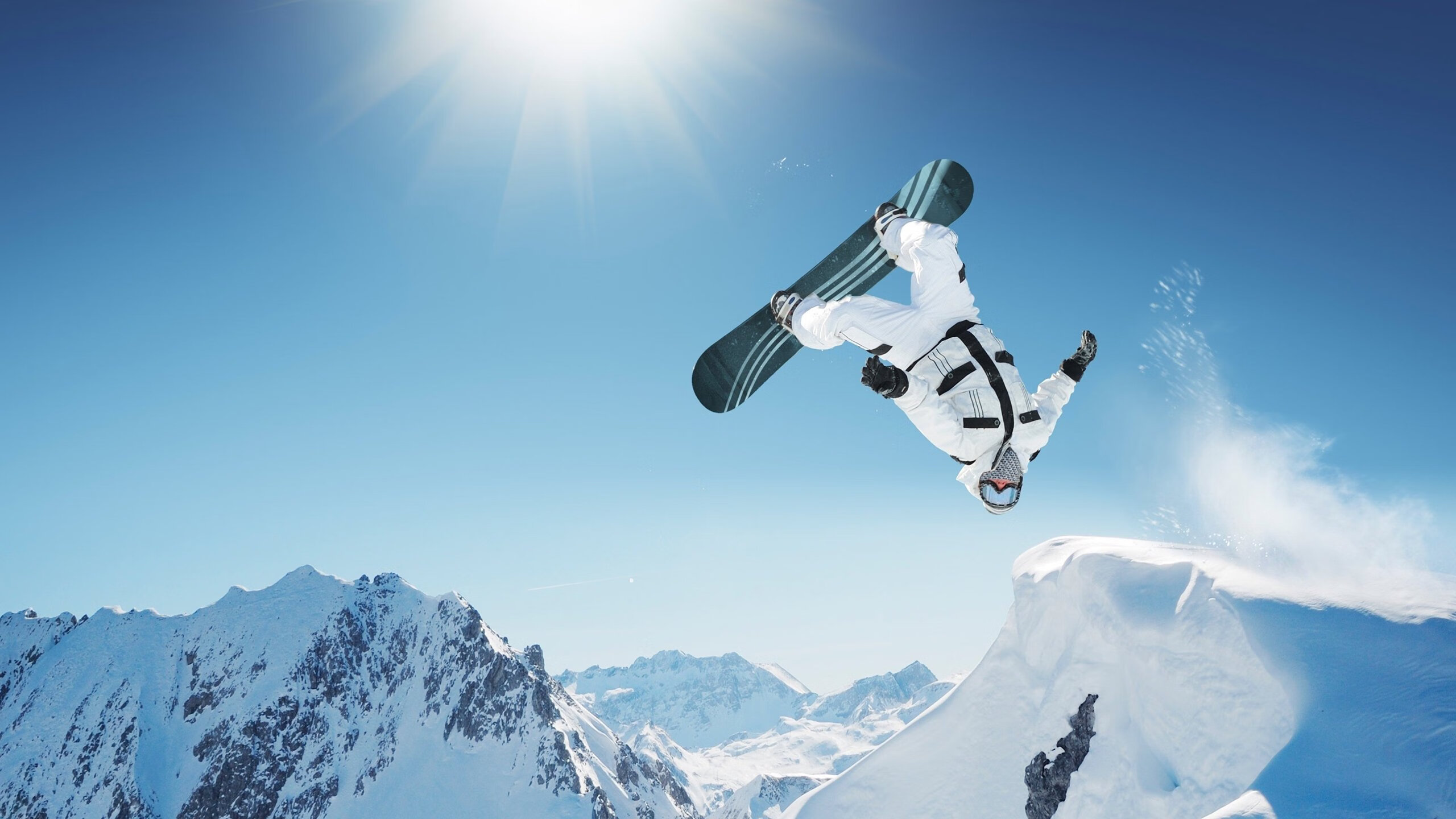 开云网址-雄鹿外线火力全开，进攻端几乎无解，雄鹿henson